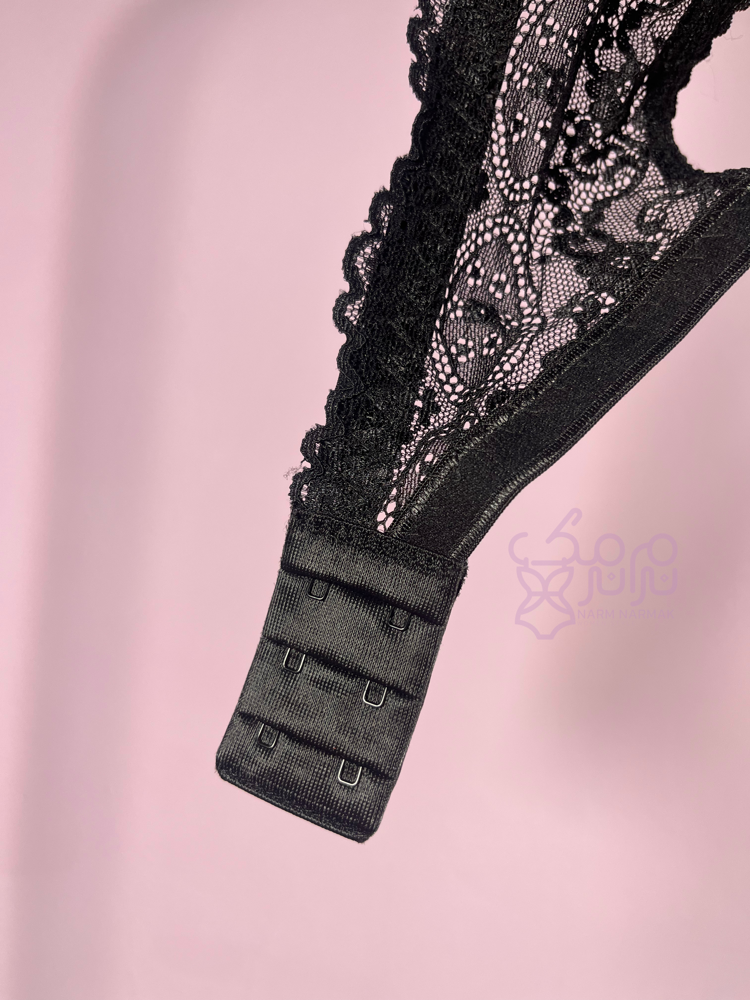 نمای بند ست شورت و سوتین اسفنجی نرم نرمک رنگ مشکی