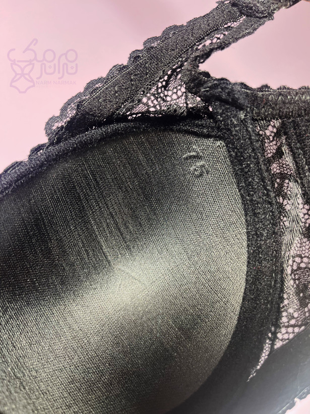 نمای داخلی ست شورت و سوتین اسفنجی نرم نرمک رنگ مشکی