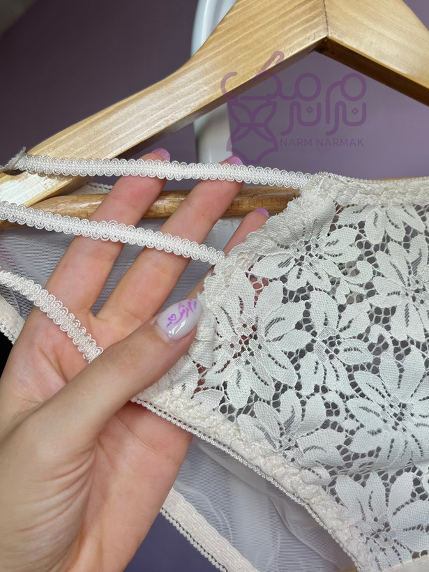 شورت سوتین جلوبازشو نرم نرمک