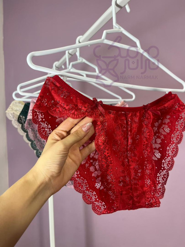 شورت قرمز دانتل نرم نرمک