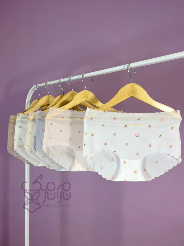 شورت بیرنگ نرم نرمک