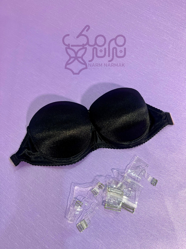 سوتین دکلته جدار در فروشگاه نرم نرمک