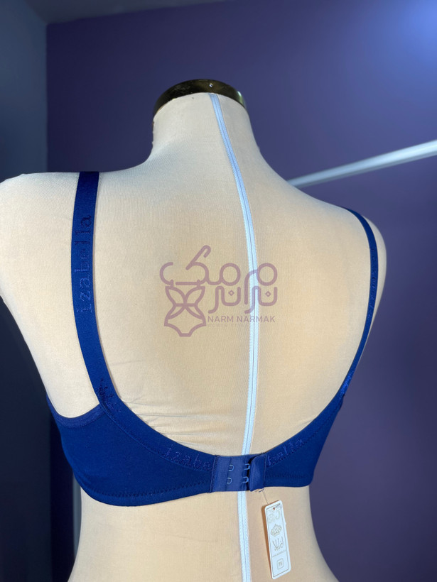 نمای پشت سوتین سرمه ای ایزابلا | نرم نرمک