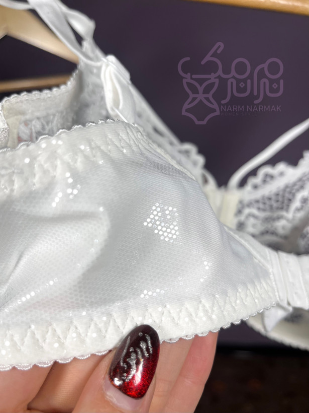 سوتین پوست ماری سفید | نرم نرمک