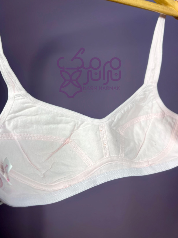 نمای داخلی سوتین نخی نرم نرمک